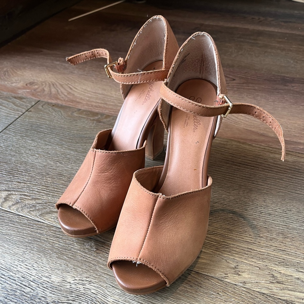 Seychelles leather heels
